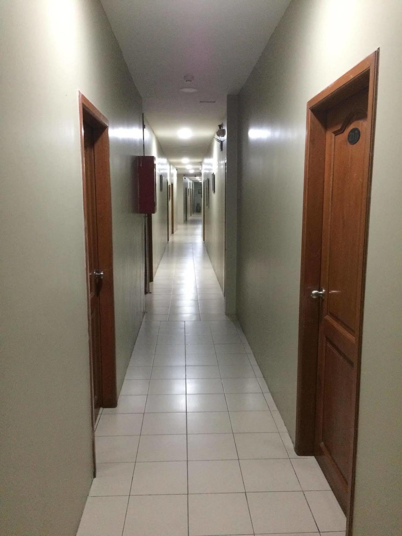 Hotel Ecuador Гуаякуил Екстериор снимка